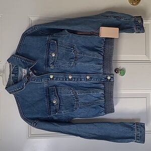 Girl's denim bomber jacket, NWT,size S.